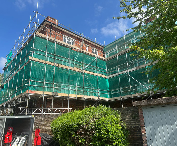 Bespoke Scaffolding - Montgomery House London - Scaffolders - BT Scaffolding