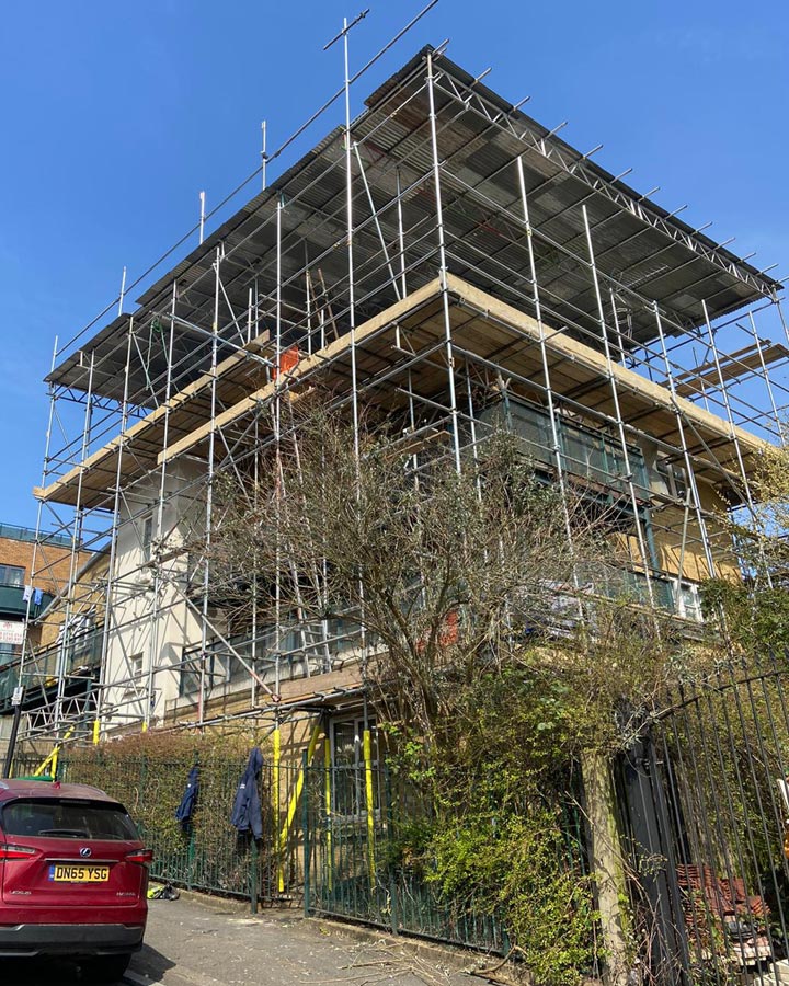 Domestic Scaffolding - Scaffolders - London - B&T Scaffolding