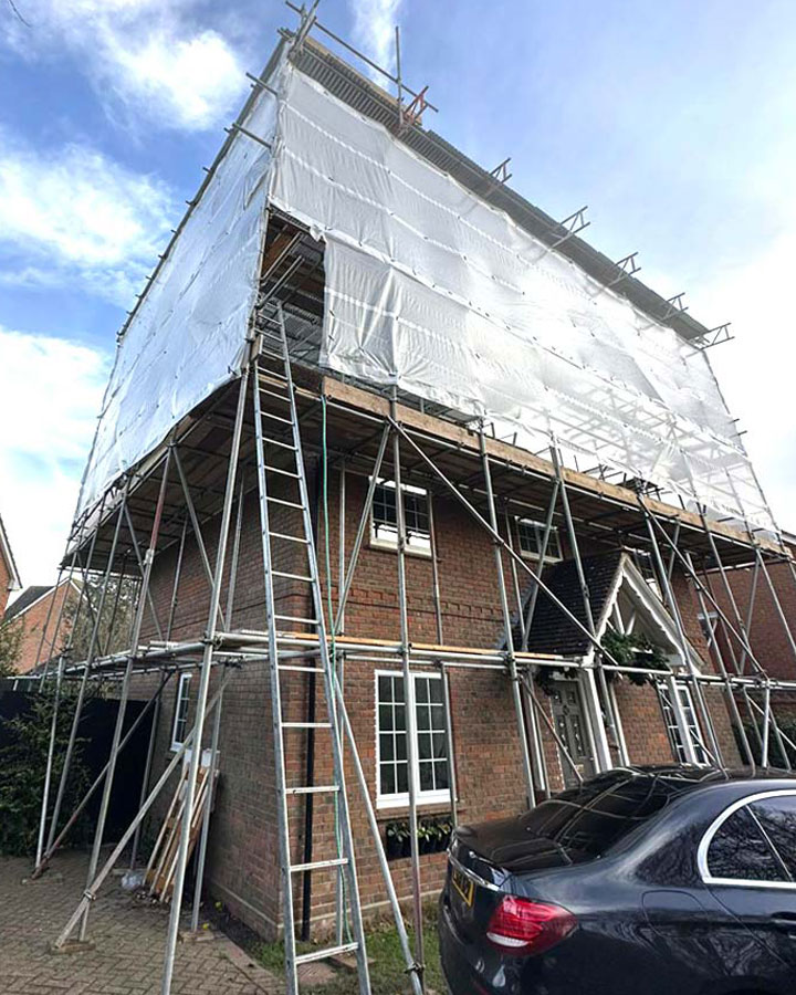 Large Scale Scaffolding - Scaffolding Contractors - Greater London - BT Scaffolding