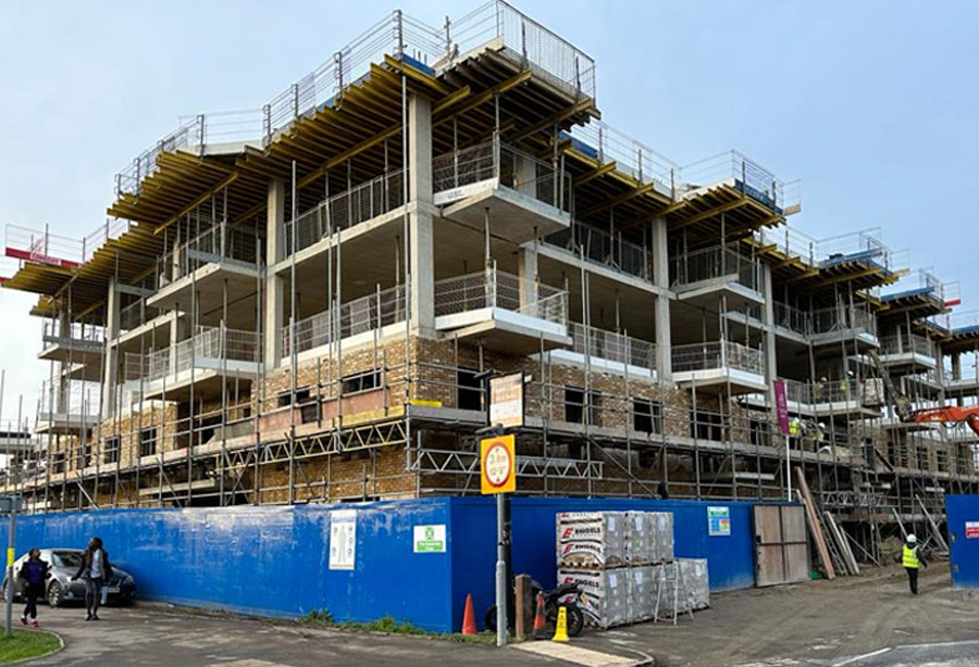 Scaffold Services - Custom Scaffolding - London - BT Scaffolding