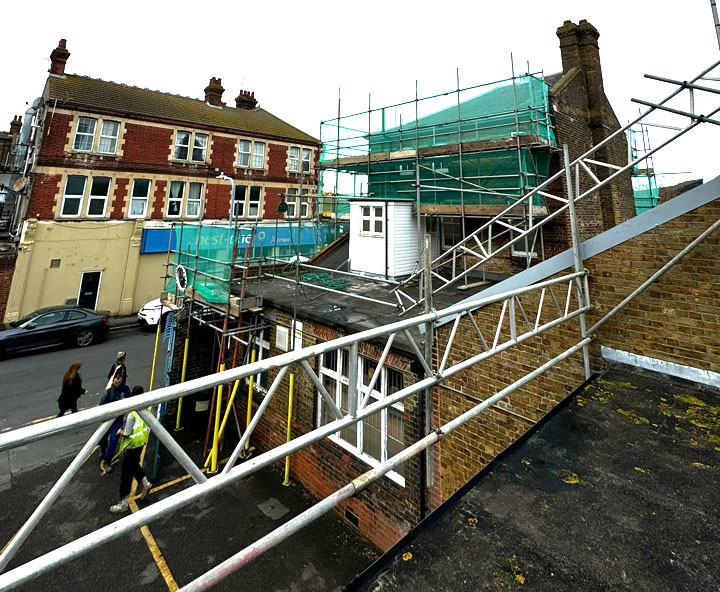 Scaffolding Hire Services - Commercial Scaffolding - BT Scaffolding